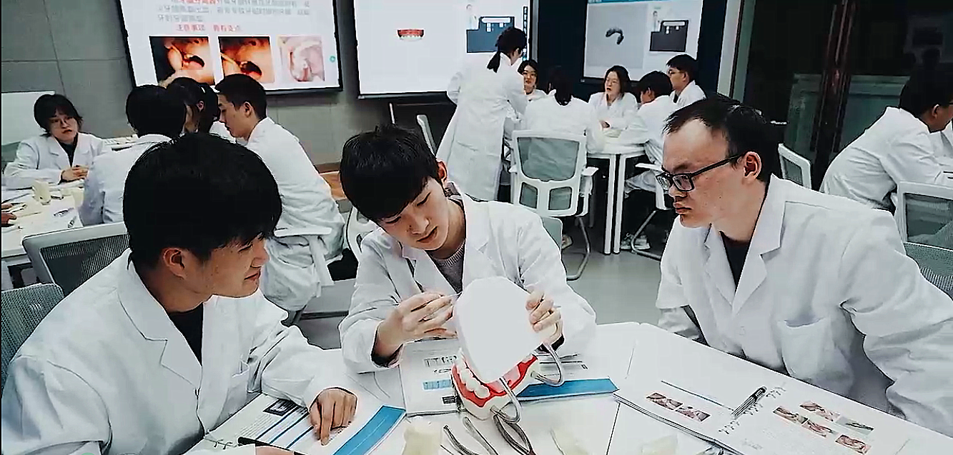 美加墨世界杯官方网站实验室
